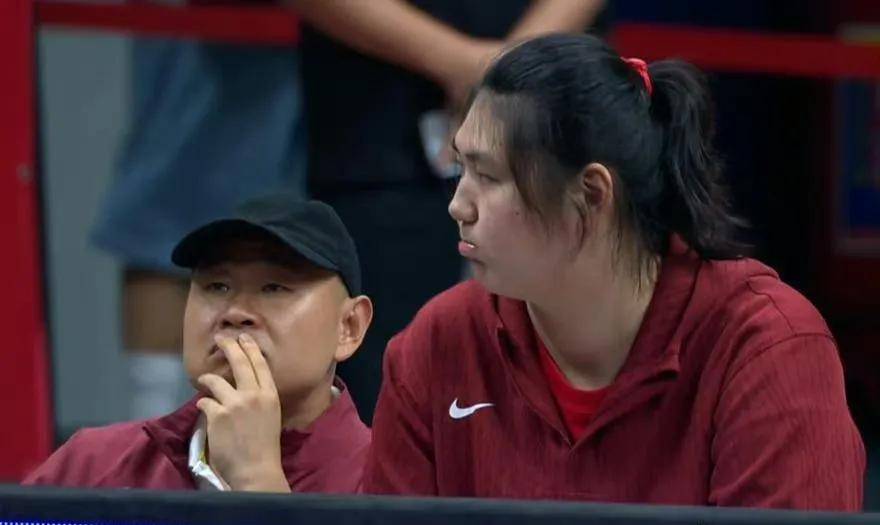 九游体育Doinb在日本队比赛中出色发挥，战术调整引发热议！(doinb职业生涯履历)