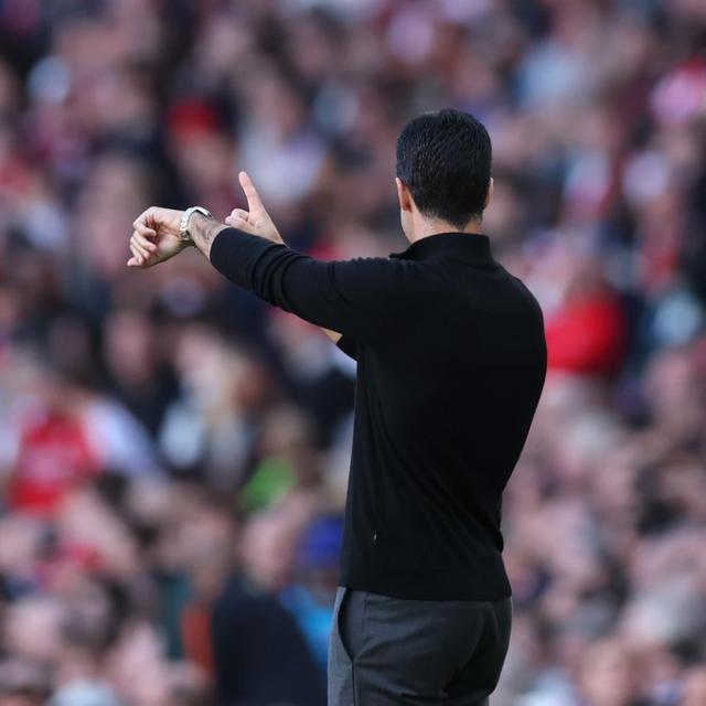 九游体育下载包含萨克拉门托国王训练开放日；今晨临场应变引欢呼；英超在即；资深球员宣示担当的词条